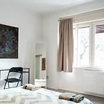 Great For Couples Or Small Families Daire Ljubljana