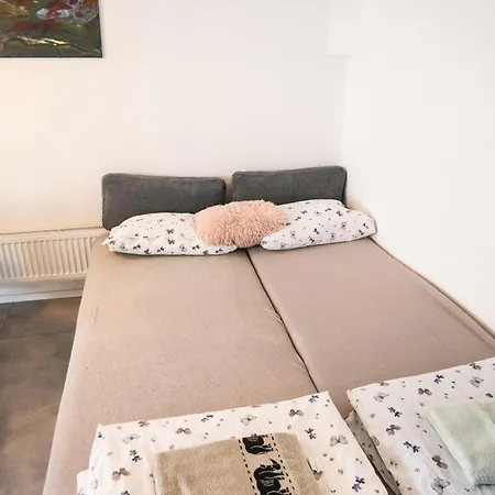 Great For Couples Or Small Families