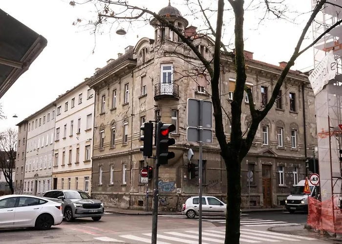 Great For Couples Or Small Families Apartmán