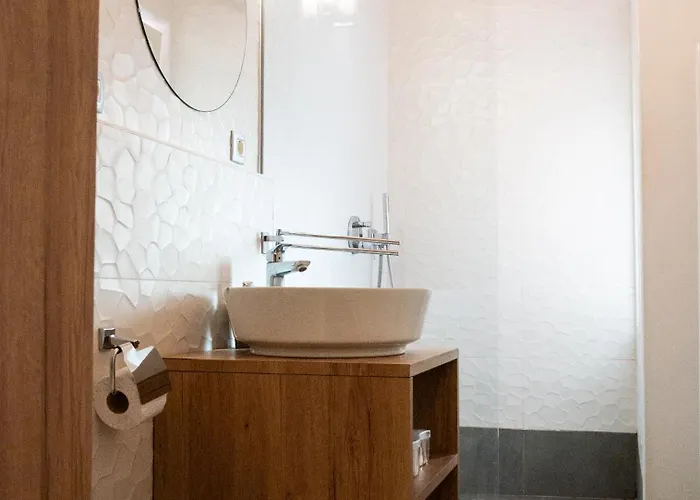 Great For Couples Or Small Families Apartment Laibach